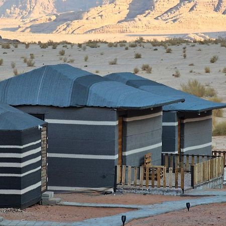 Bed and Breakfast Beduin Star Trail Camp Wadi Rum Exterior foto